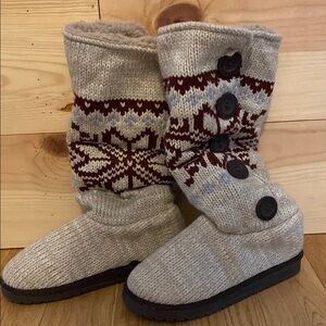 Muk Luks Gray and Brown Knit Button Boots